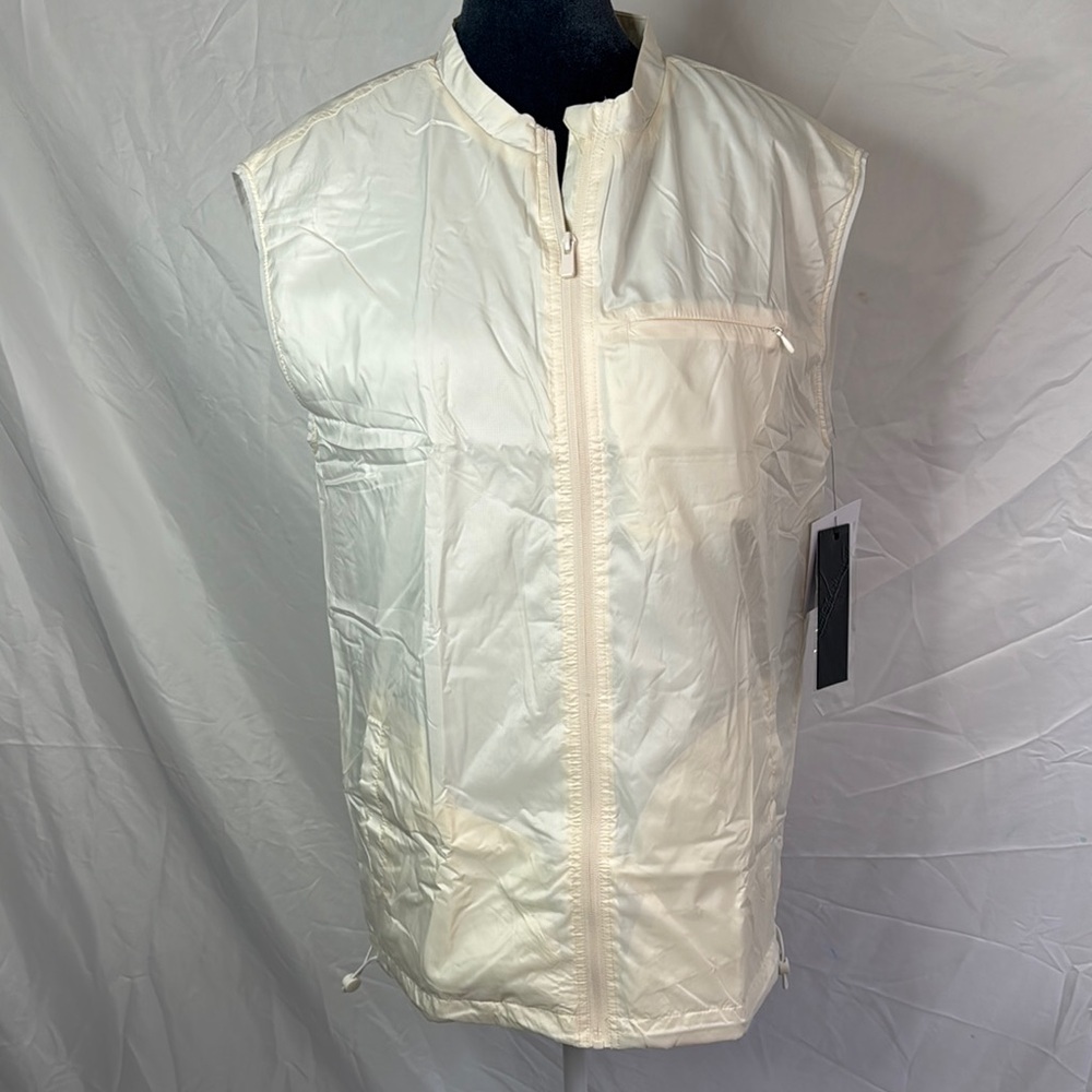 NWT Mono B Cream Lightweight Sleeveless Zip-Up Vest